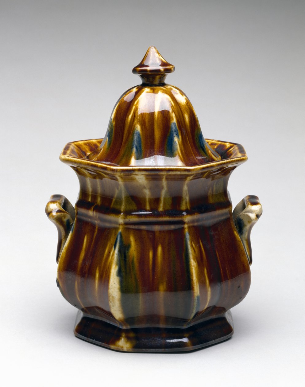Cukiernica autorstwa Fenton and Co. Lyman