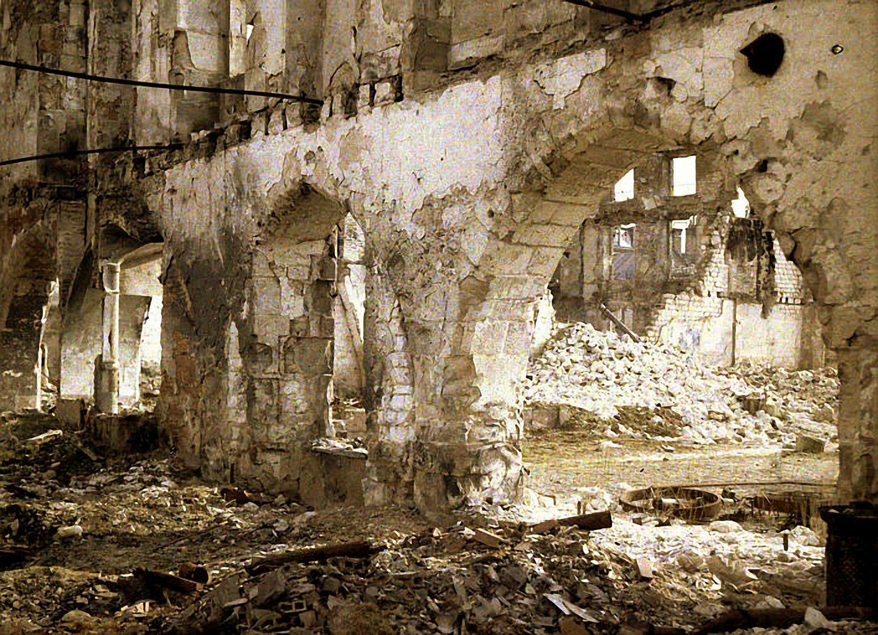 Klasztor Klasztoru Kordelierów, Reims, Marne, Francja, 1917 (autochrom) autorstwa Fernand Cuville