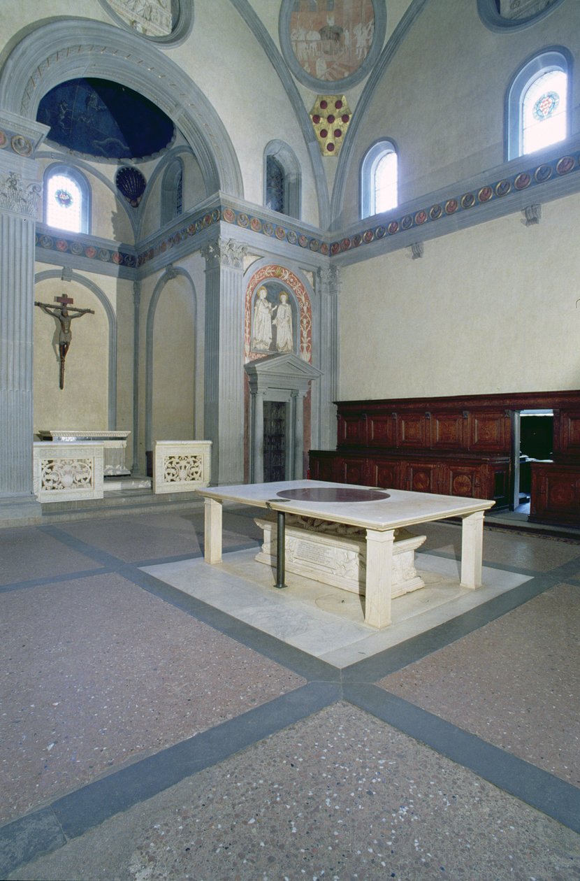 Widok wnętrza, wybudowany ok. 1420-29 autorstwa Filippo Brunelleschi