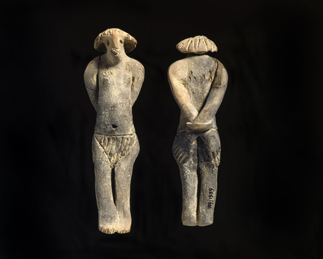 Figura Przekleństwa, Państwo Środka (glina) autorstwa First Intermediate Period Egyptian