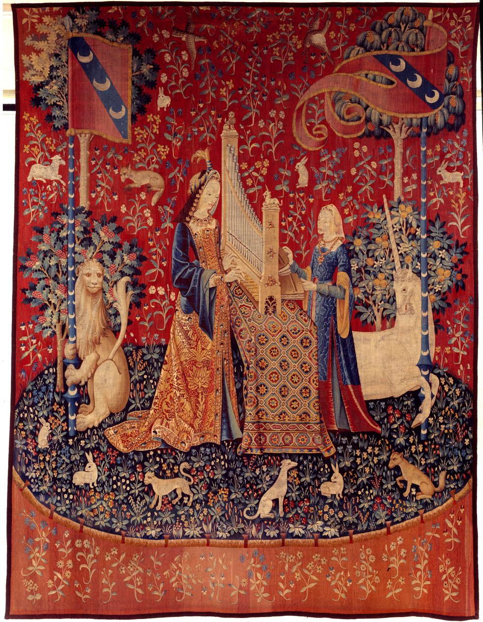 Kurtyna Pani Jednorożca (Pani Jednorożca): słyszenie. Gobelin z wełny i jedwabiu wykonany w latach 1484-1500. Z Chateau de Boussac, Creuse. Ciemny. 3,7x4,7m. Paryż, Narodowe Muzeum Średniowiecza, Thermes de Cluny autorstwa Flemish School