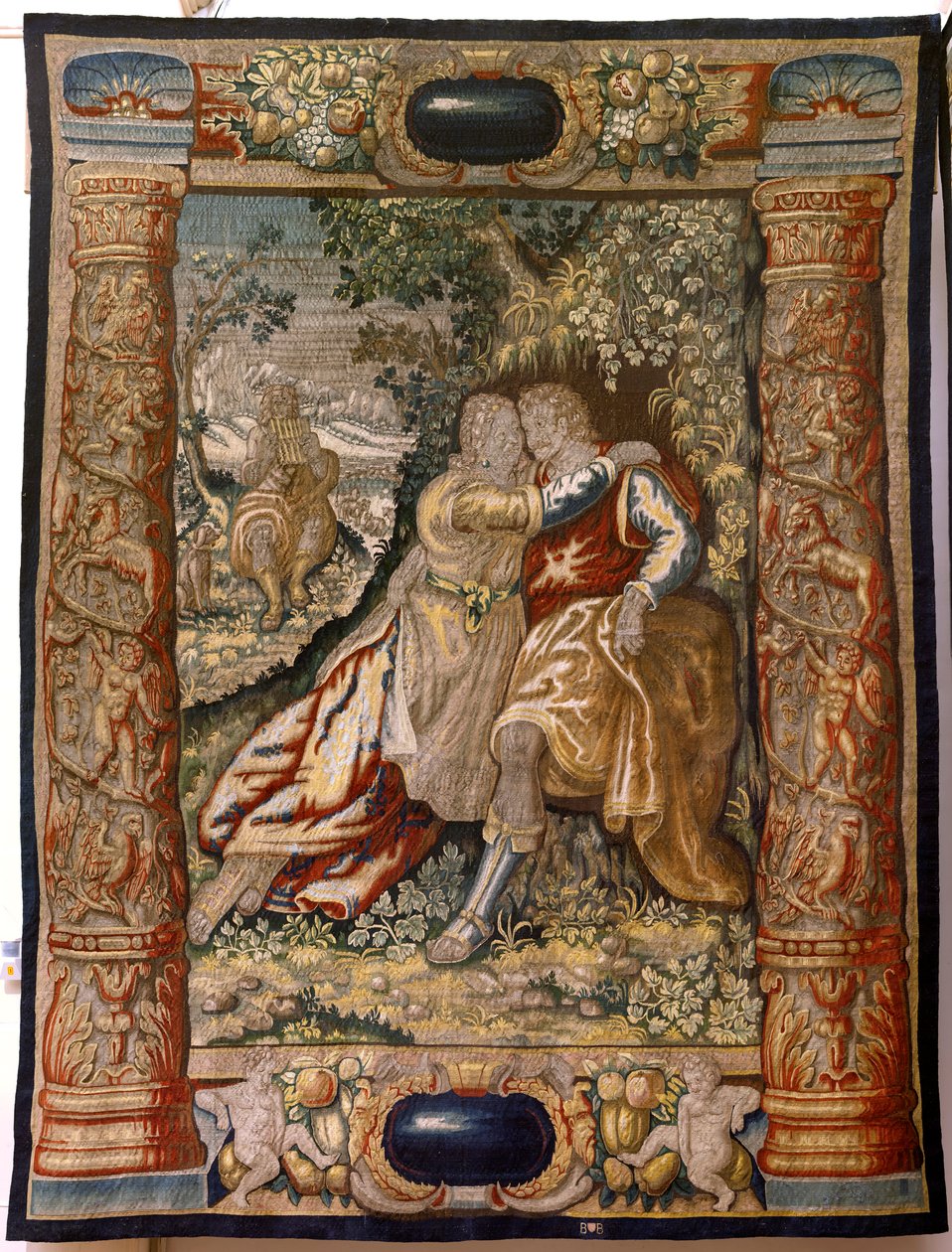 Flamandzki gobelin. Seria galanteria (Galante). Para z muzykiem (Pareja con músico). Manufaktura Bruksela, początek XVII wieku. Tkanina Jedwab i wełna, 5/6 osnów na cm. Rozmiar 348 x 263 cm. Lokalizacja Kościół San Millán de la Cogolla, Oncala (Soria). Poc autorstwa Flemish School