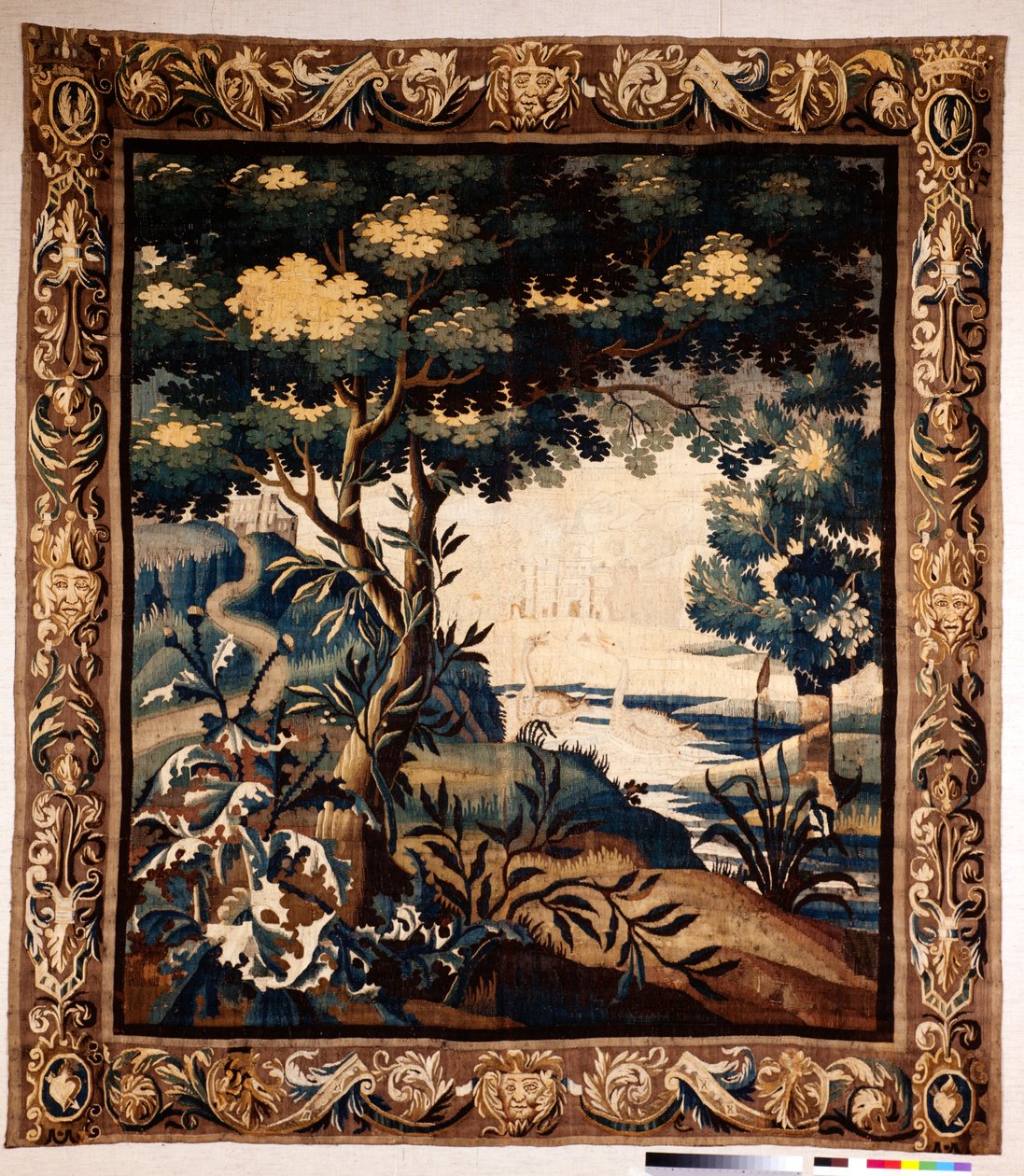 Flamandzki gobelin. Tak zwana zieleń. Produkcja Oudenaarde. Prywatna kolekcja. XVII wiek (?). autorstwa Flemish School