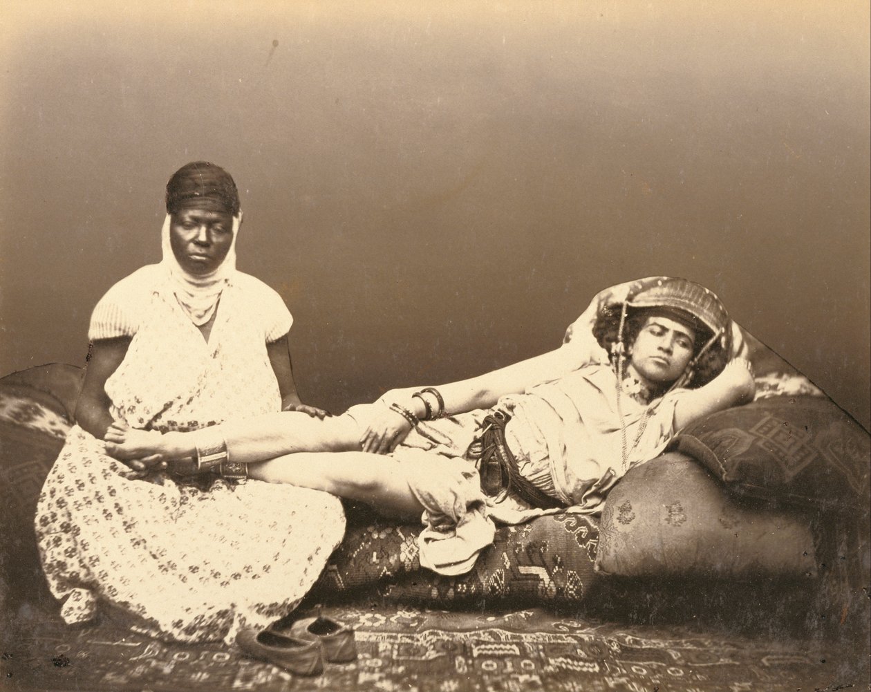 Mauretańska kobieta ze swoją służącą autorstwa Félix Jacques Moulin