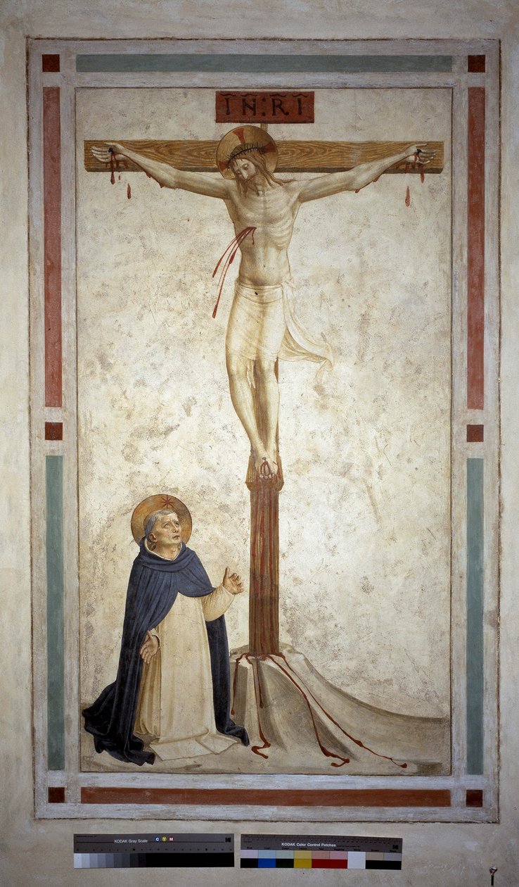 Ukrzyżowanie ze św. Dominikiem. Na krzyżu napis "INRI". Fresk Guido di Pietro autorstwa Fra Angelico