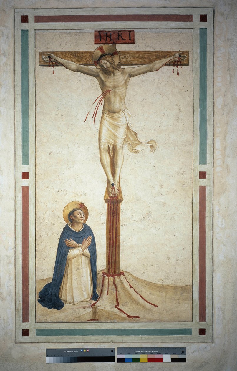 Ukrzyżowanie ze św. Dominikiem. Na krzyżu napis "INRI". Fresk Guido di Pietro autorstwa Fra Angelico