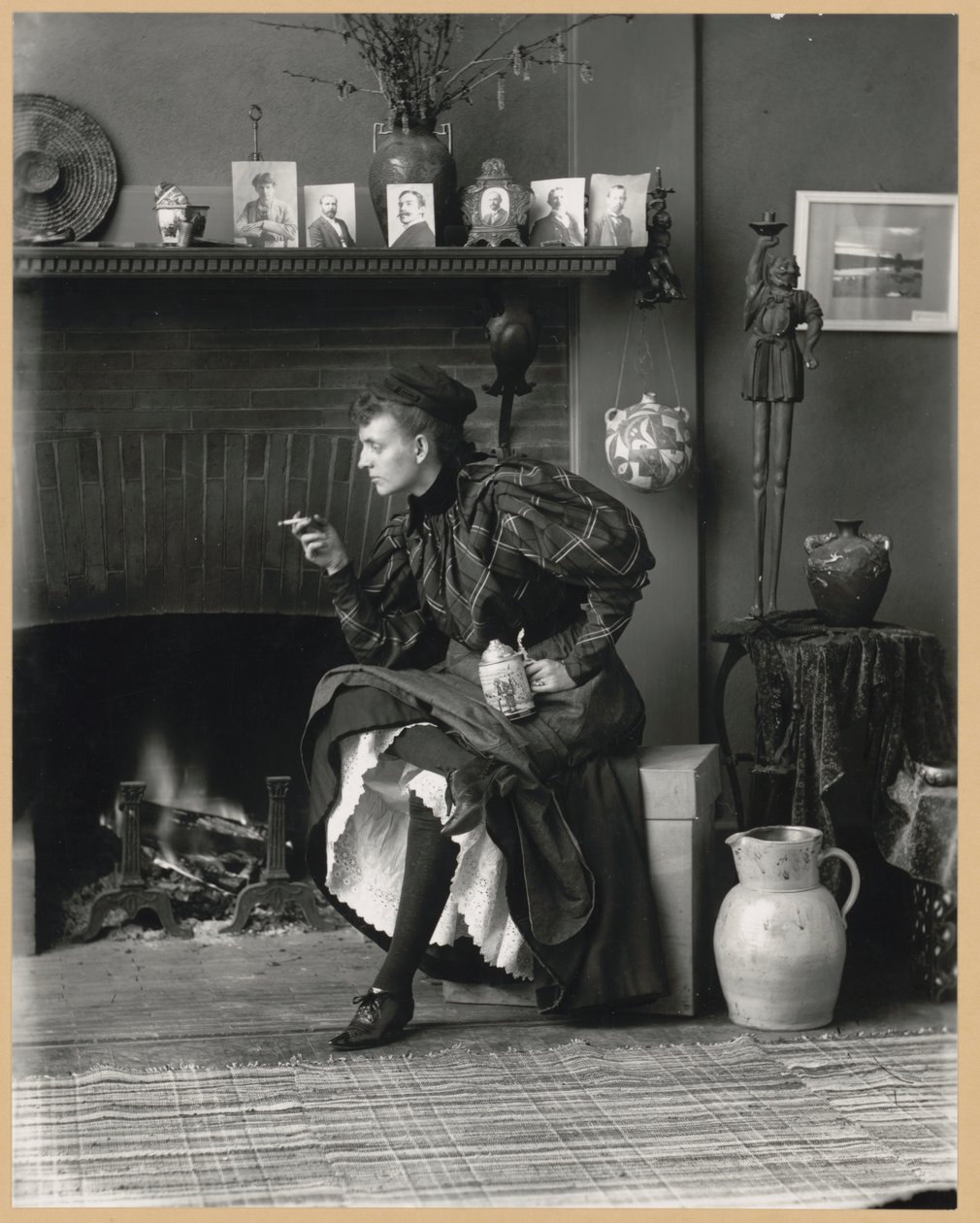 Frances Benjamin Johnston, Autoportret (jako „Nowa kobieta”) autorstwa Frances Benjamin Johnston