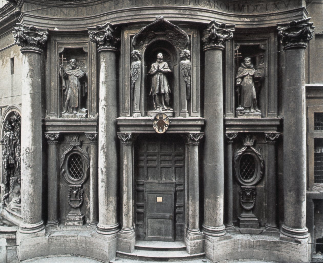 Dolna połowa fasady, 1637-41 autorstwa Francesco Borromini