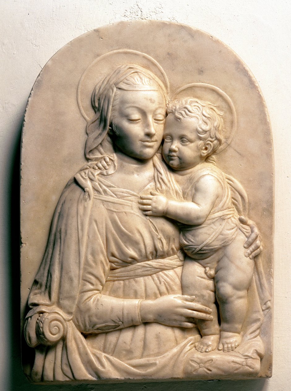 Dziewica z Dzieciątkiem. Marmurowy płaskorzeźba autorstwa Francesco di Simone da Fiesole Ferrucci