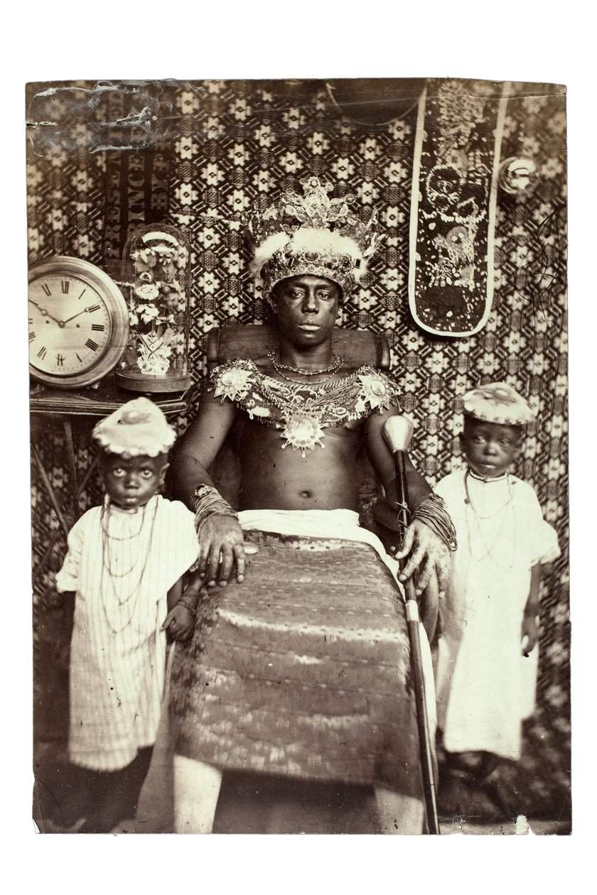 King of Calabar, Nigeria, c.1870 (druk albumowy) autorstwa Francis W. Joaque