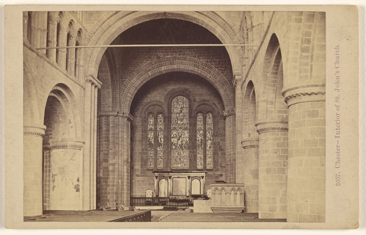 Chester - Wnętrze kościoła św. Jana autorstwa Francis Bedford