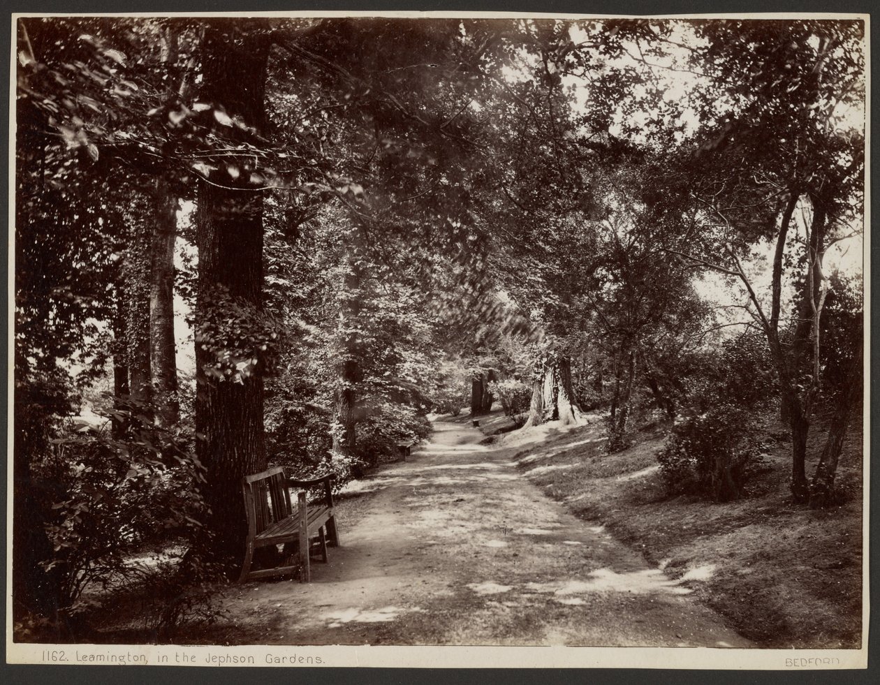 Leamington, w Jephson Gardens autorstwa Francis Bedford