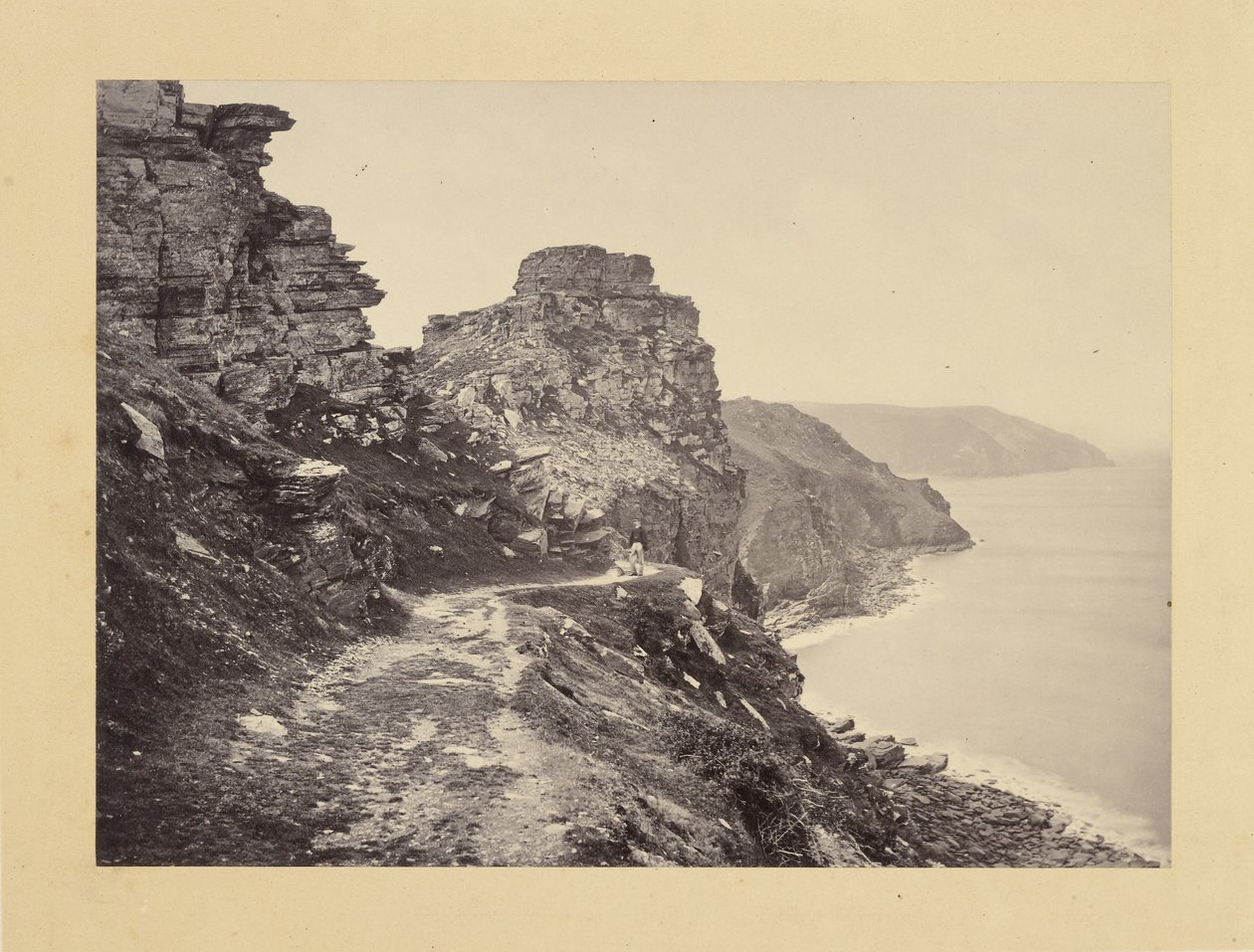 Lynton, Castle Rock, widok z North Walk autorstwa Francis Bedford