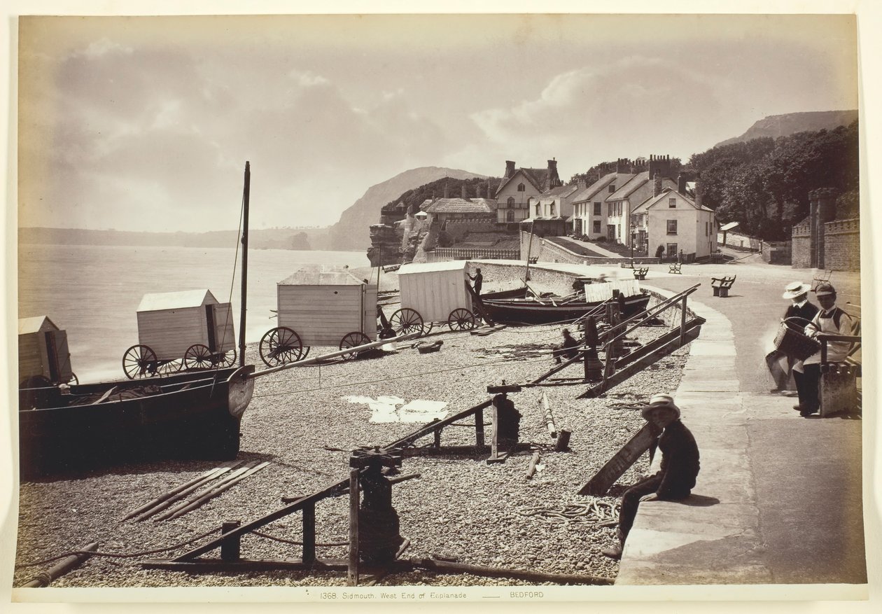 Sidmouth, na zachód od Esplanade, 186094. autorstwa Francis Bedford
