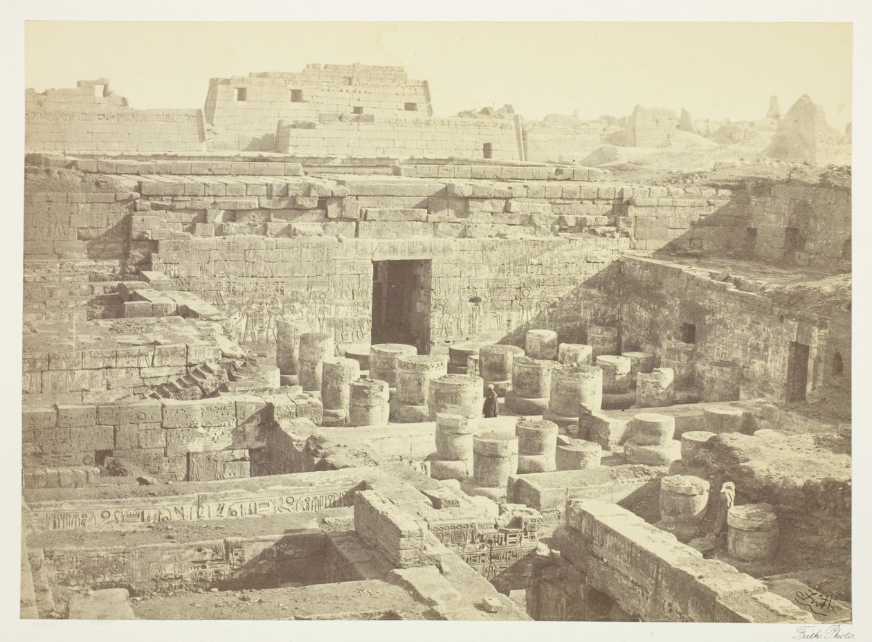 Nowe wykopaliska w Medinet-Habu autorstwa Francis Frith