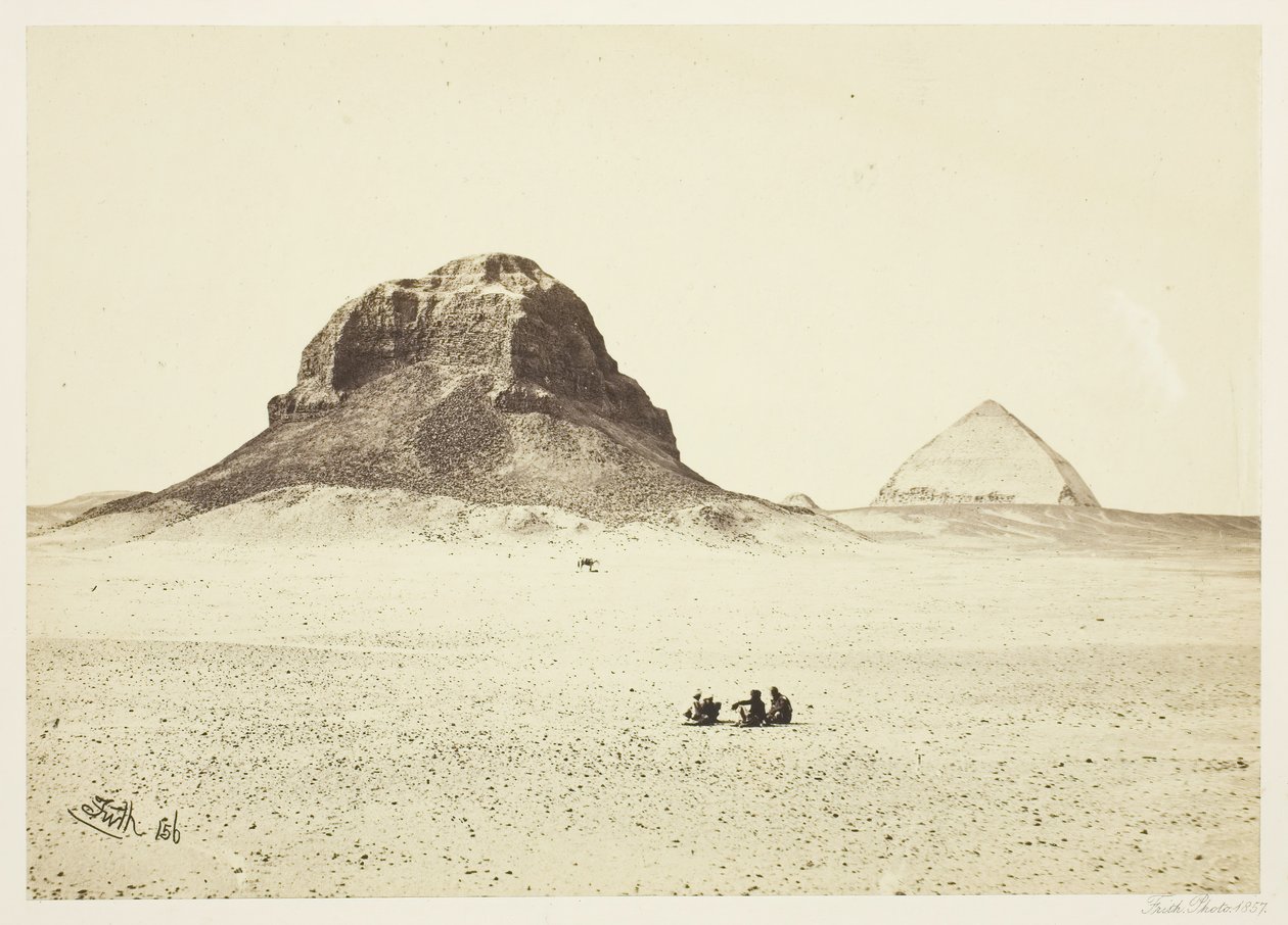 Piramidy Dahshoor, 1857. autorstwa Francis Frith