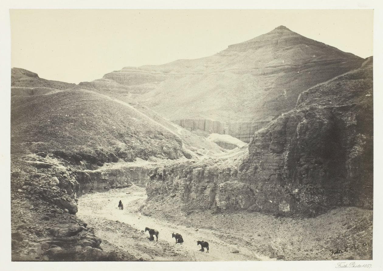 Dolina Grobu Królów, Teby, 1857. autorstwa Francis Frith