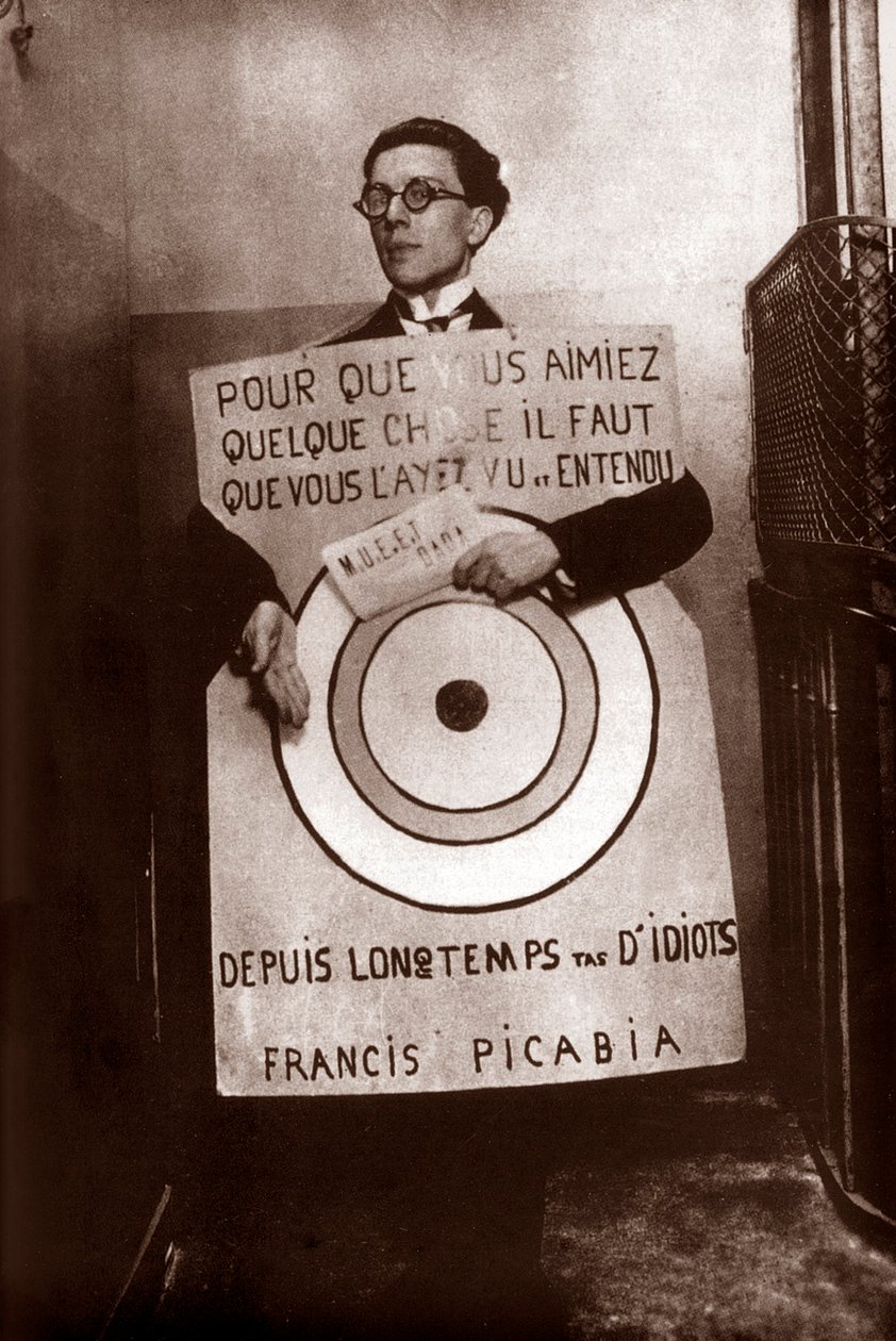 Andre Breton jako człowiek z kanapką (Picabia) na festiwalu Dada, Paryż, 27 marca autorstwa Francis Picabia