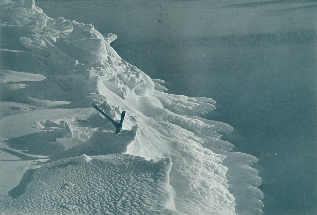 Rosnąca stopa lodowa, Cape Evans, c1911, 1913 autorstwa Frank Debenham