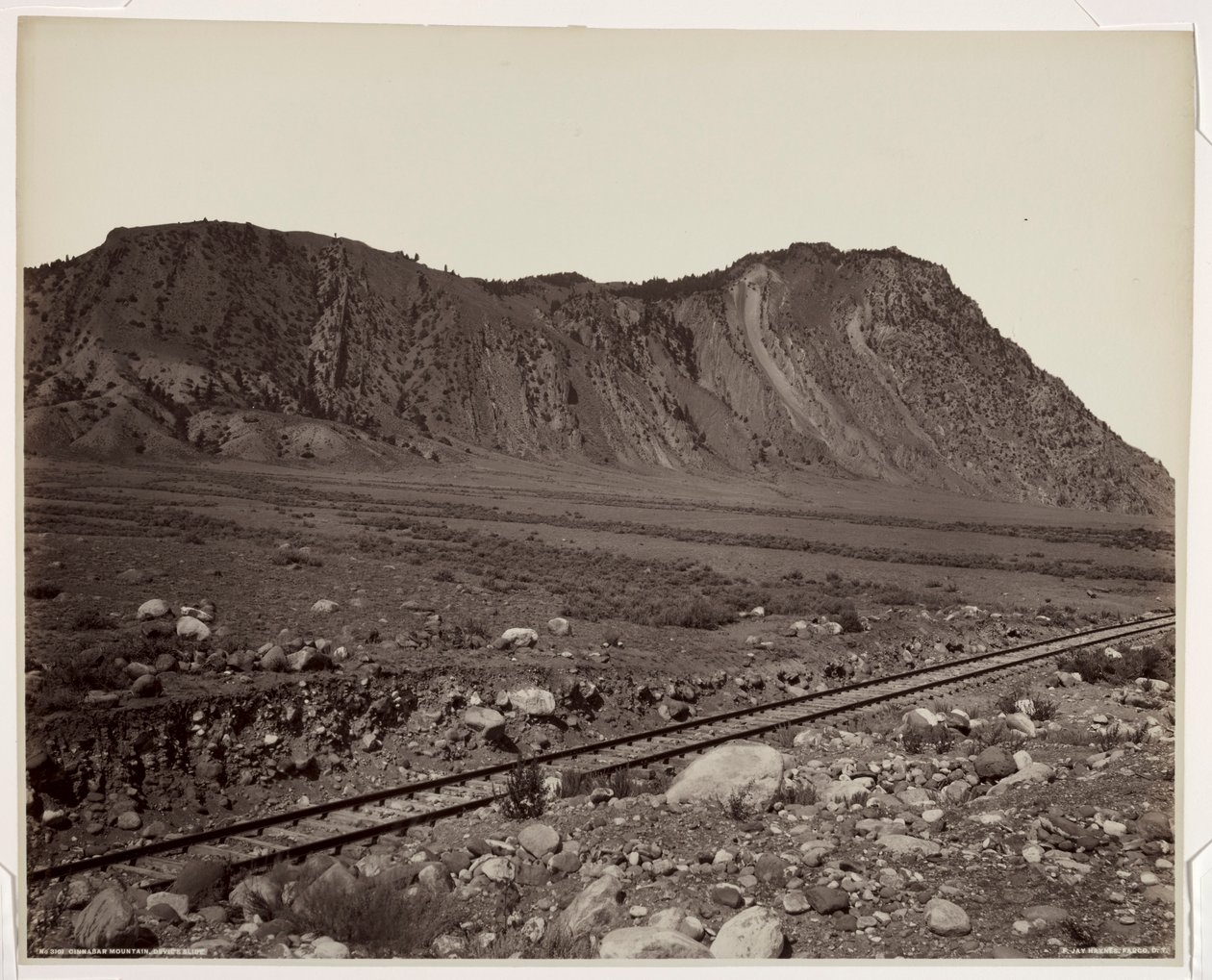 Cinnabar Mountain, Diabelska Zjeżdżalnia, lata 80. XIX wieku. autorstwa Frank Jay Haynes