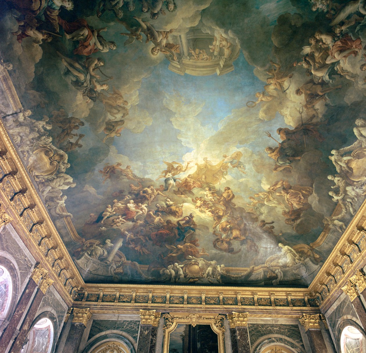 Sufit Salonu Herkulesa w Wersalu, XVIII wiek autorstwa François Lemoyne