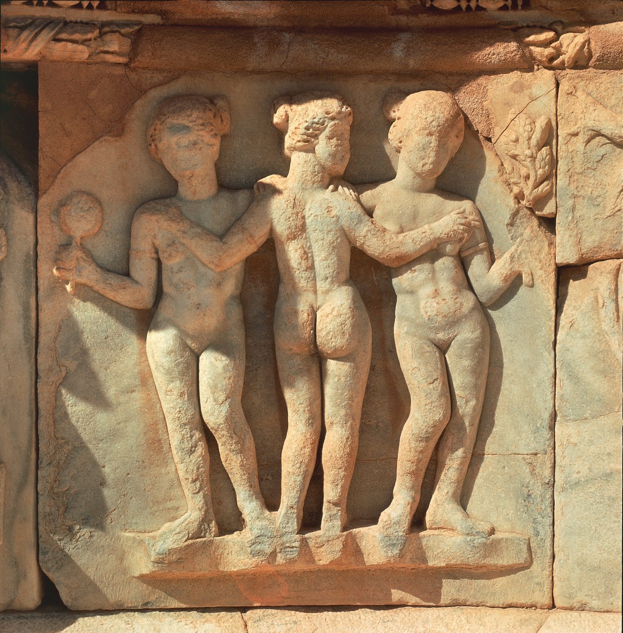 Libia, Historyczna Trypolitania, Starożytna Sabratha, Teatr, Detal reliefu autorstwa Painter Darius