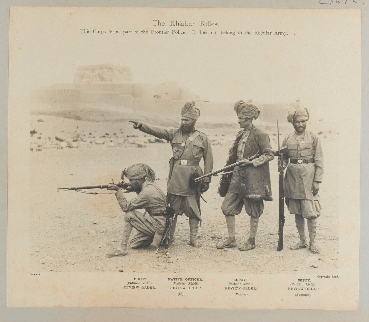 Karabiny Khyber, ok. 1900 r autorstwa Fred Bremner