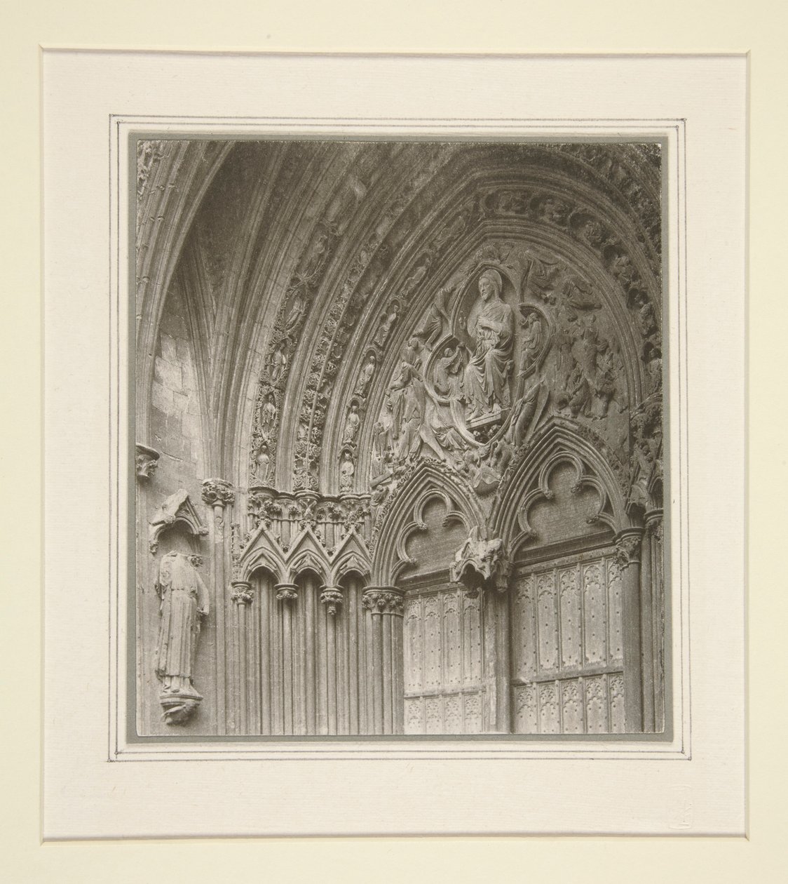 Katedra w Lincoln, ganek południowo-wschodni autorstwa Frederick Henry Evans