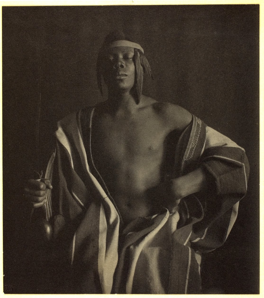 Wódz etiopski, 1897, wydrukowany ok. 1902 autorstwa Frederick Holland Day