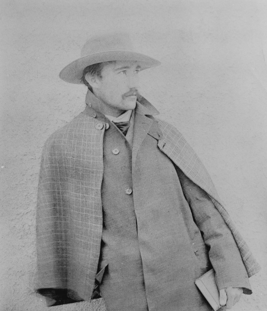 Andre Gide w garniturze podróżnym, 1893 autorstwa French Photographer