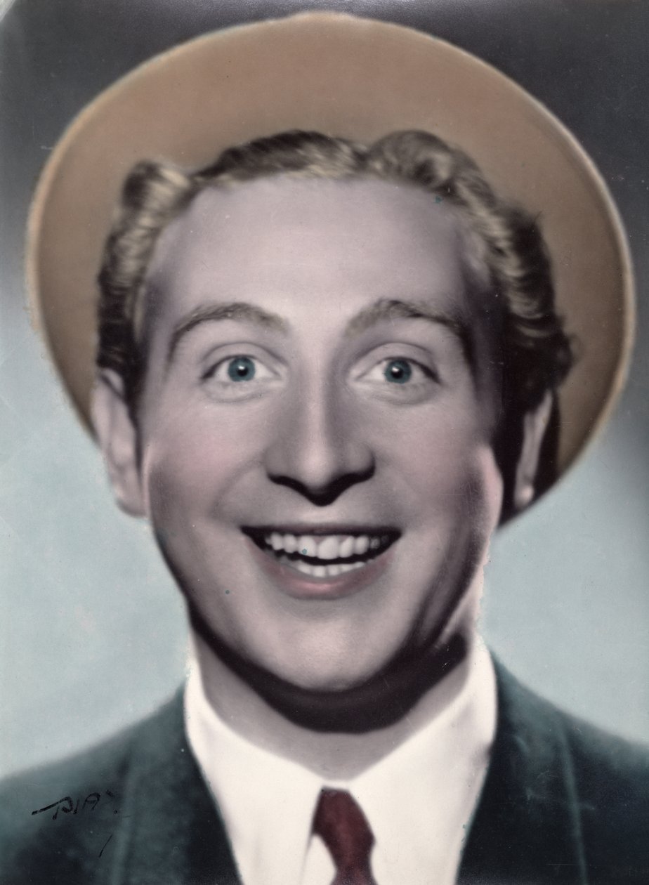 Karol Trenet (1913-2001), 1938 (zdjęcie kolorowe) autorstwa French Photographer