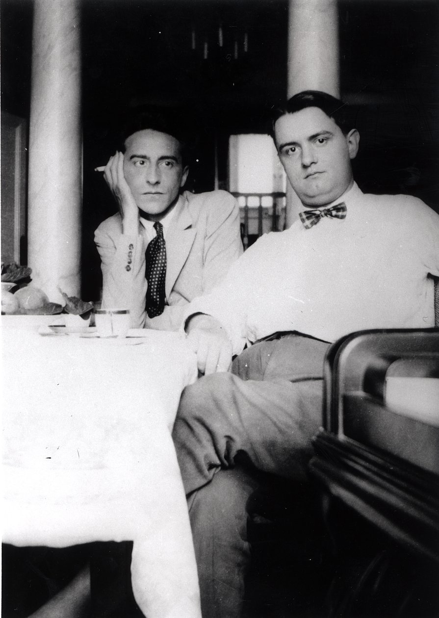 Jean Cocteau (1889-1963) i Georges Auric (1899-1983) w Villefranche sur Mer, 1924 autorstwa French Photographer
