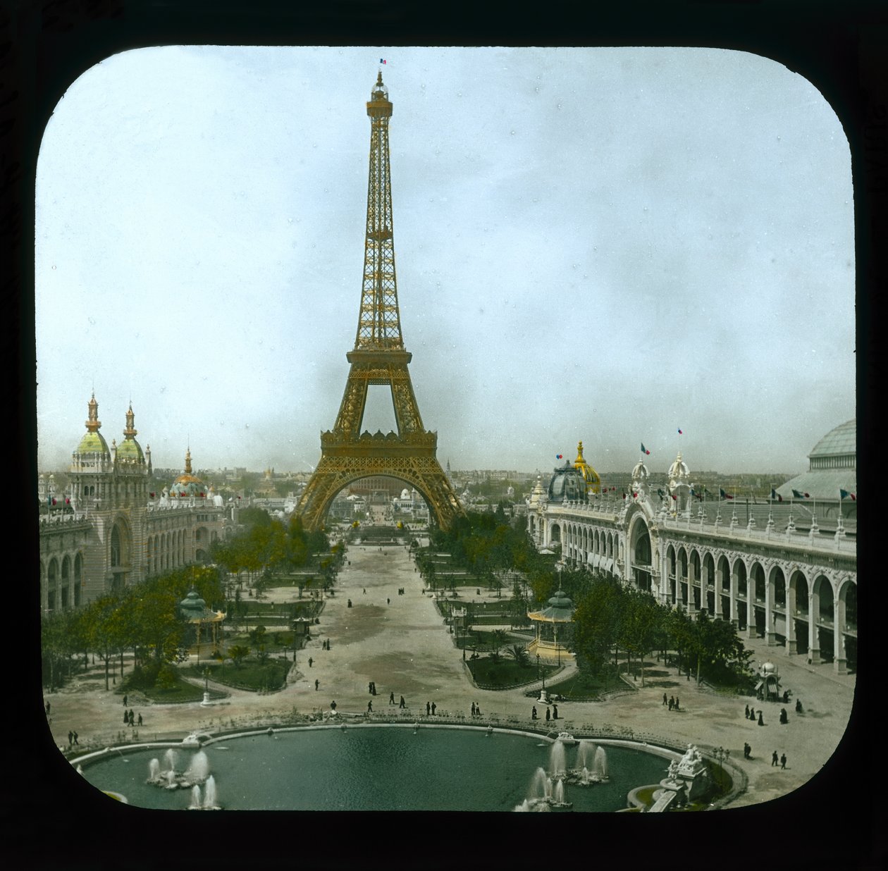 Ekspozycja Paryska: Pola Marsowe i Wieża Eiffla, 1900 (zjeżdżalnia z latarnią) autorstwa French Photographer