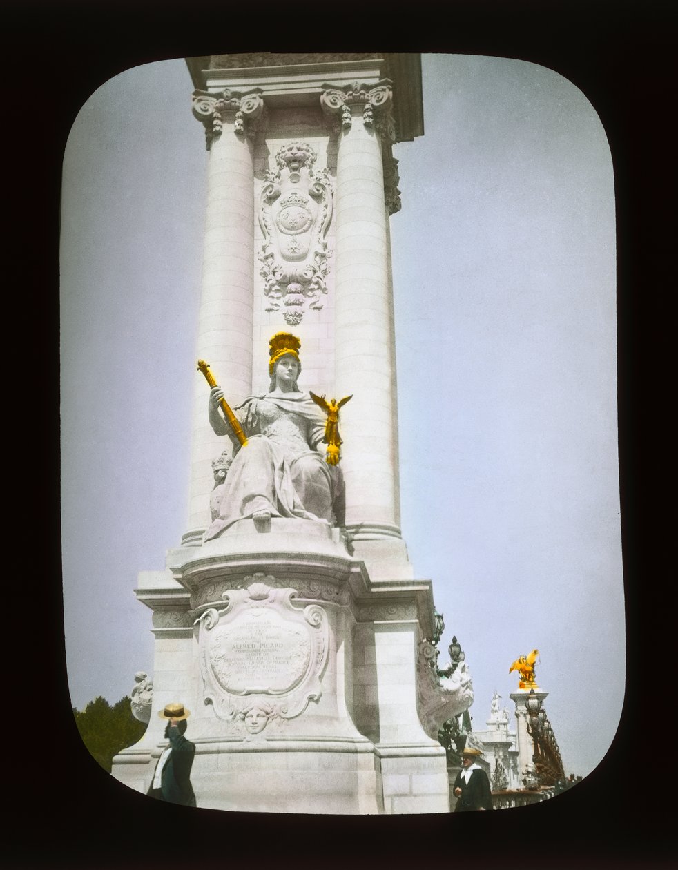 Ekspozycja Paryska: Pont Alexandre III, Paryż, 1900 (zjeżdżalnia z latarnią) autorstwa French Photographer