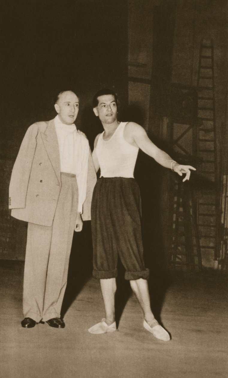 Serge Lifar i markiz de Cuevas w Theatre de Monte Carlo, z Grand Ballet de Monte-Carlo, 1949 (fotograwiura) autorstwa French Photographer