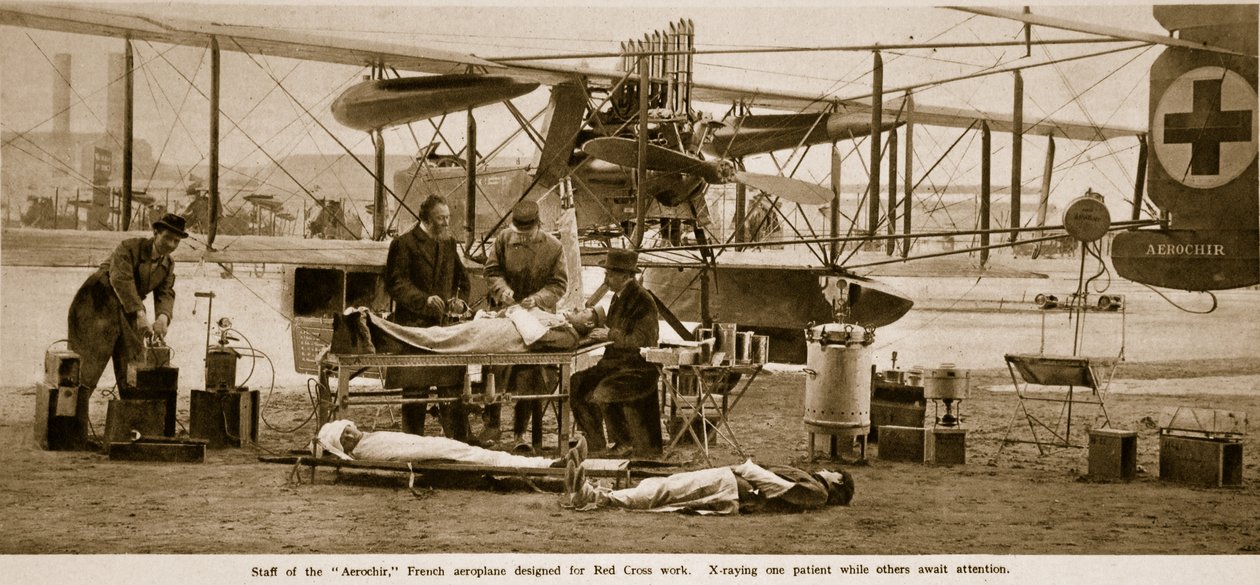 Sztab Aerochir, francuski samolot przeznaczony do pracy w Czerwonym Krzyżu, 1914-19 autorstwa French Photographer