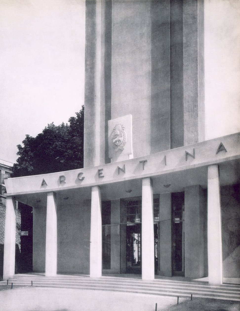 Argentyński budynek na Międzynarodowej Wystawie w Paryżu, 1937 autorstwa French Photographer