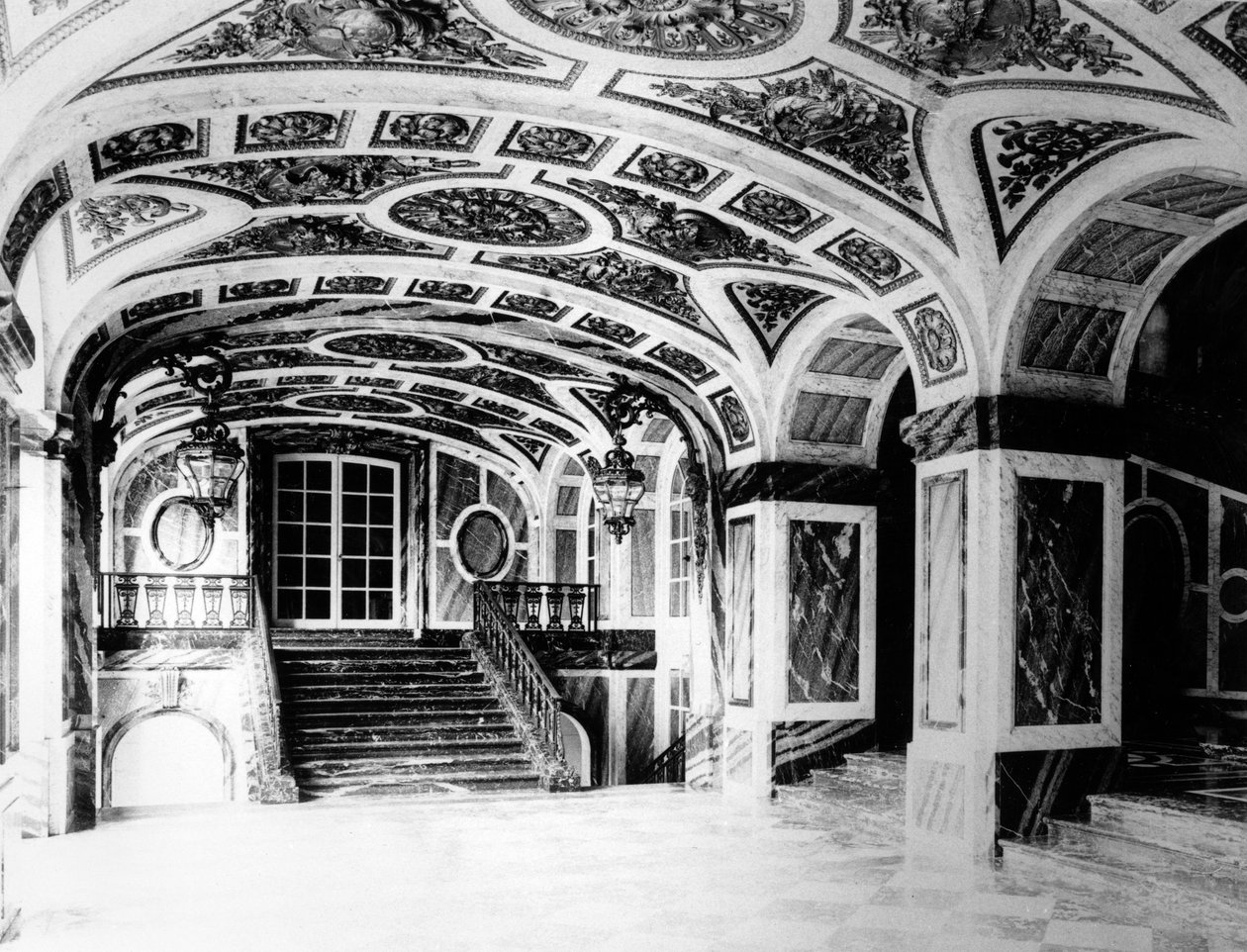 Przedsionek Palais Rose, Paryż autorstwa French Photographer