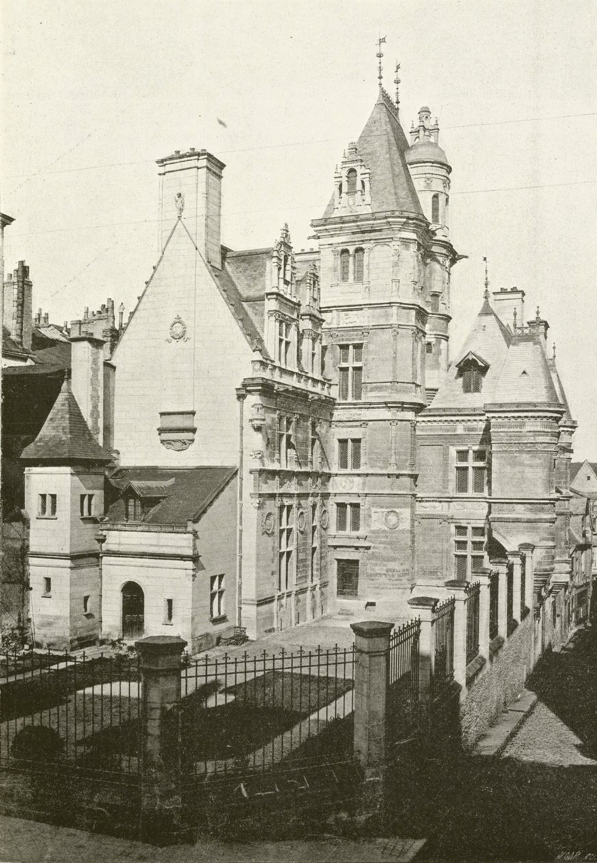 Angers, Hotel Pince (zdjęcie czarno-białe) autorstwa French Photographer