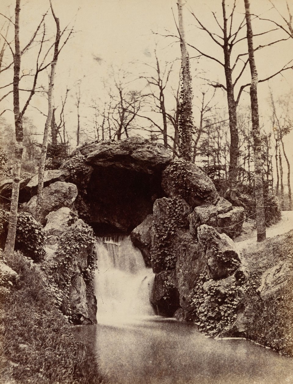 Kaskada w Bois de Boulogne, ok. 1855 (zdjęcie) autorstwa French Photographer