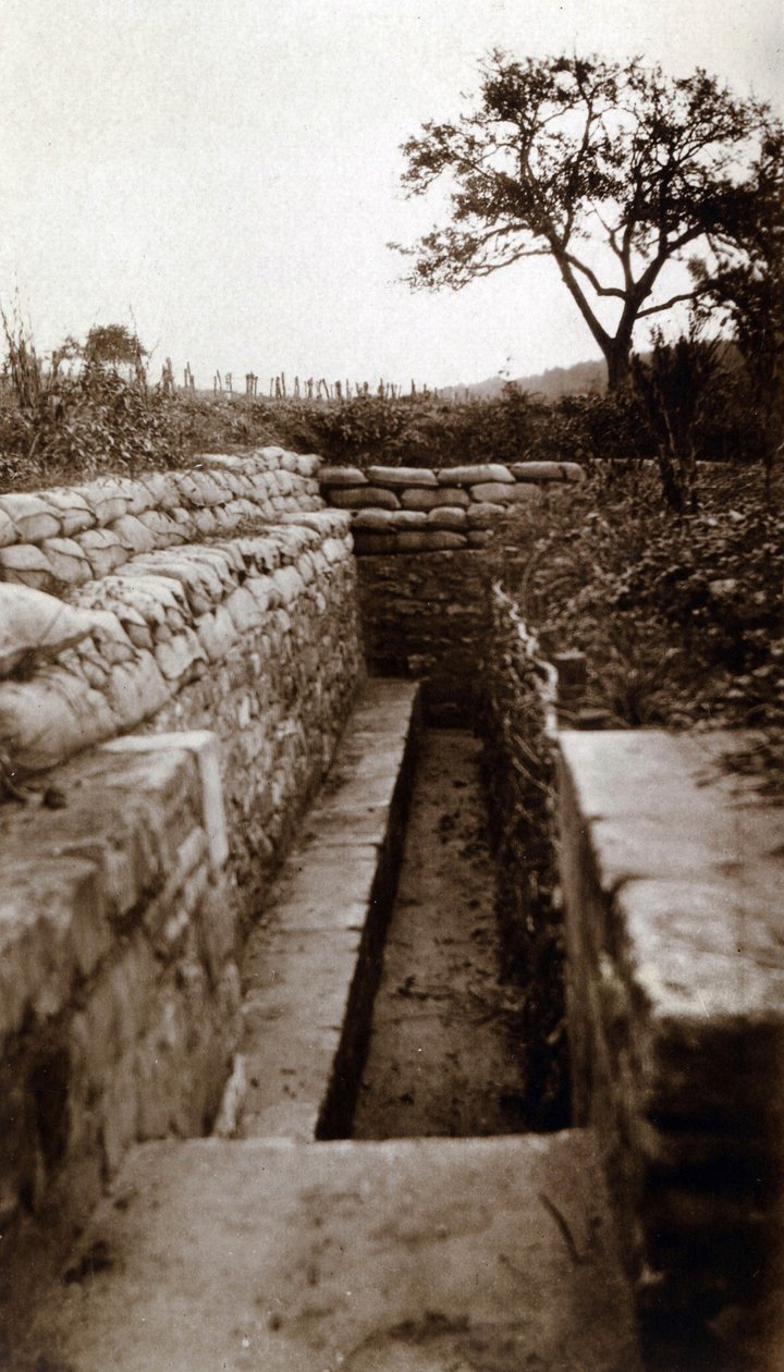 I wojna światowa (1914-1918): widok modelu wykopu „Rów Lemberg”, Hautebraye (Oise) autorstwa French Photographer