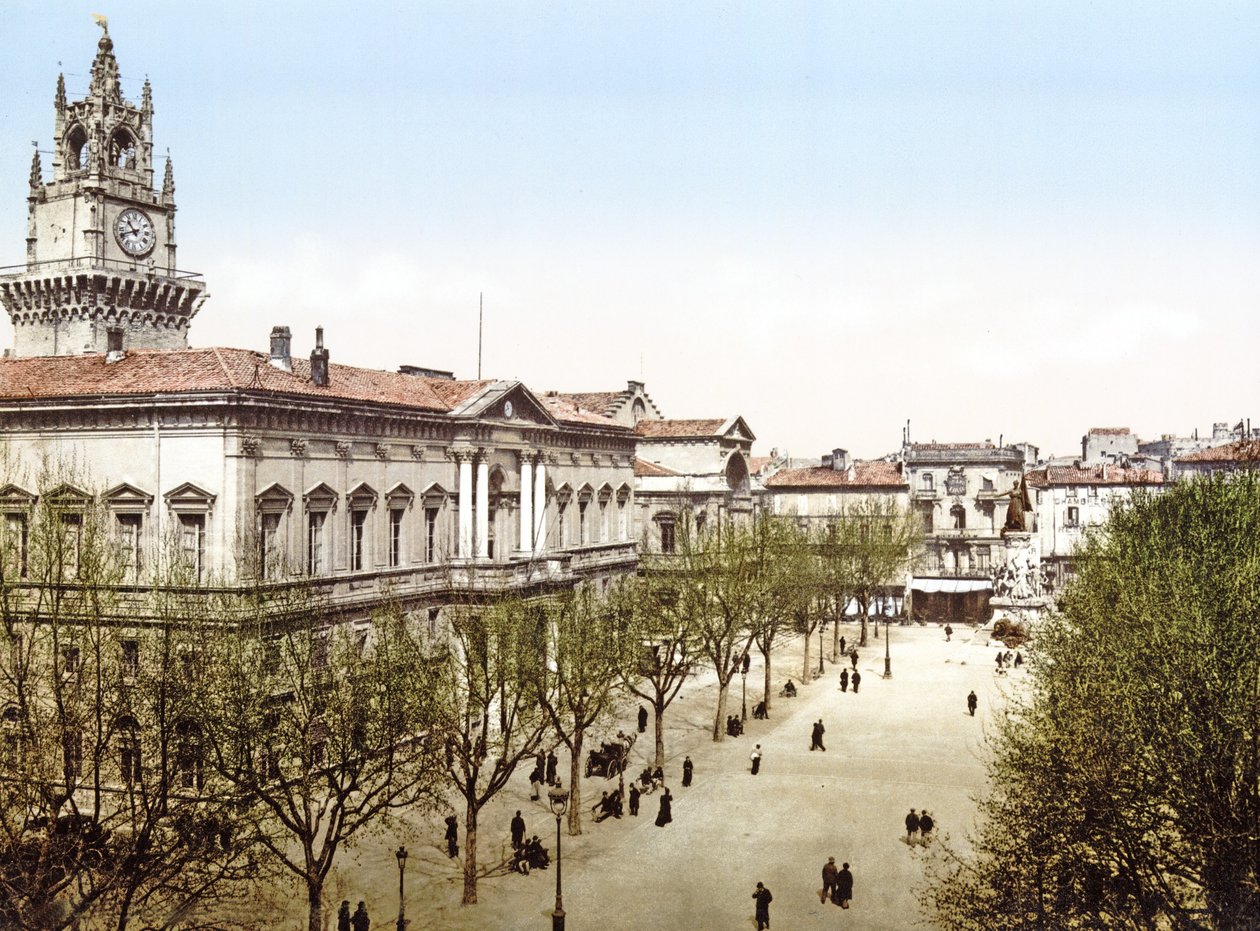 Ratusz w Awinionie i Place de l