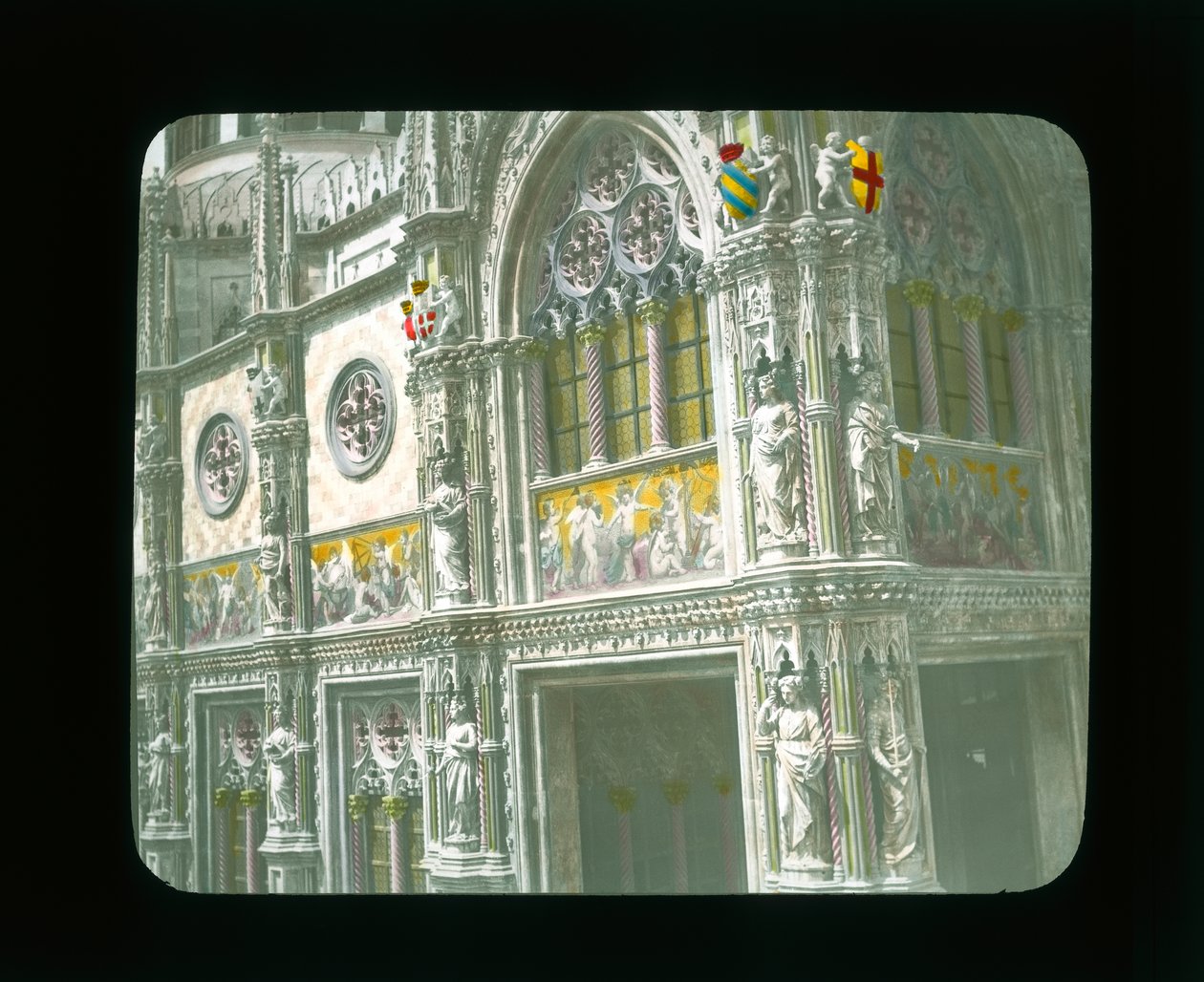 Ekspozycja Paryska: Pawilon Włoski, Paryż, Francja, 1900 (zjeżdżalnia z latarnią) autorstwa French Photographer