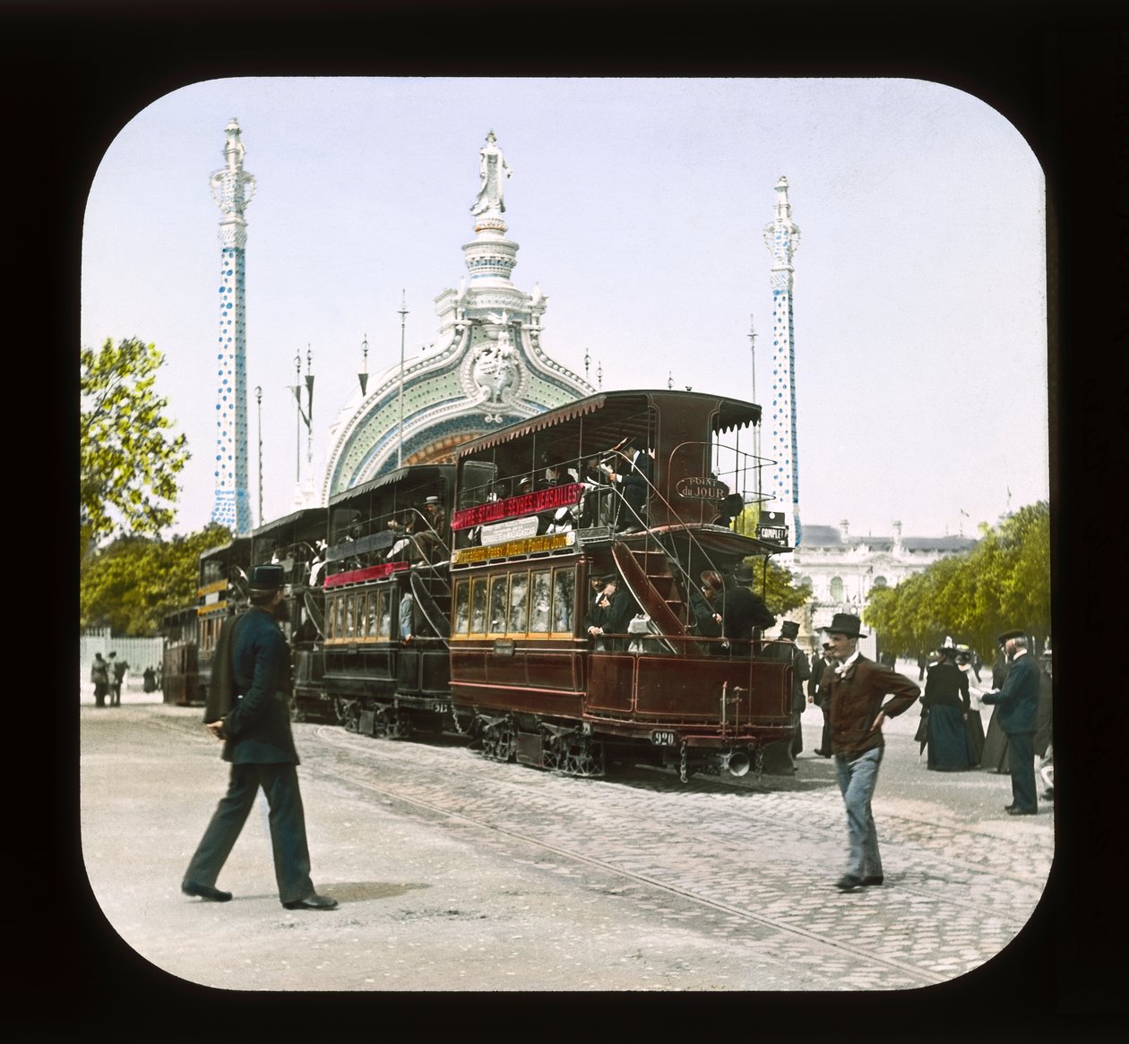 Ekspozycja Paryska: główna brama wjazdowa, 1900 (zjeżdżalnia z latarnią) autorstwa French Photographer