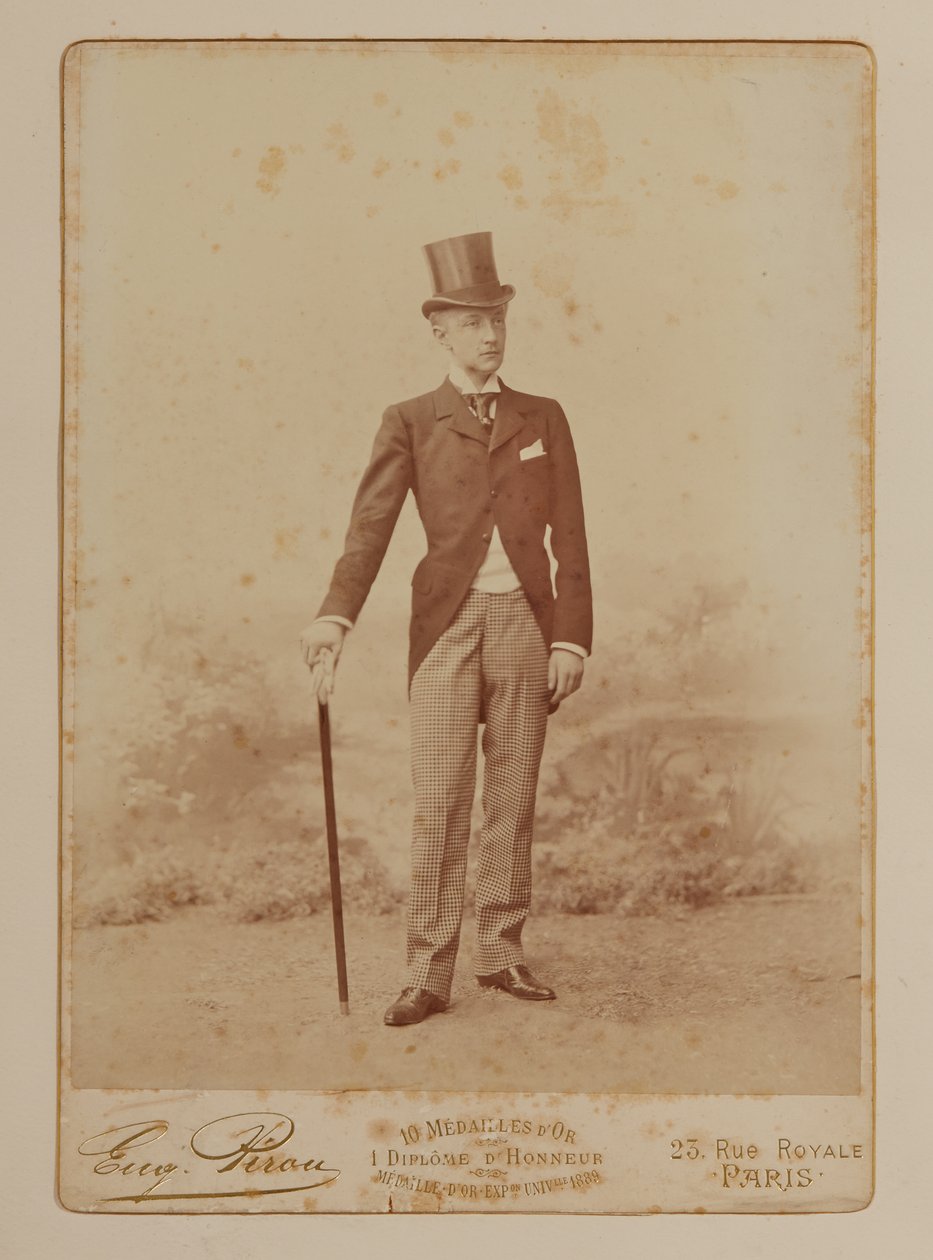 Zdjęcie z pamiątkowego albumu ku pamięci Boni de Castellane autorstwa French Photographer