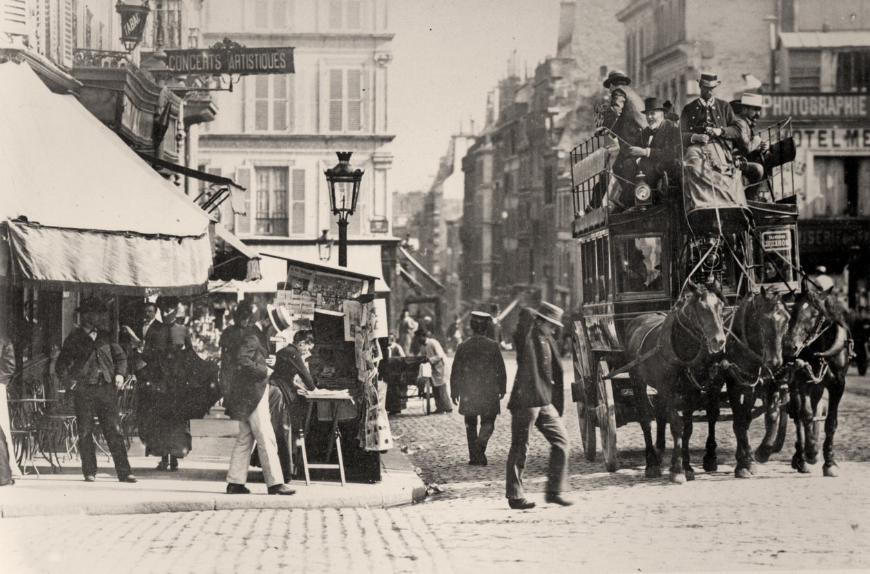 Place de Clichy, Paryż (zdjęcie czarno-białe) autorstwa French Photographer