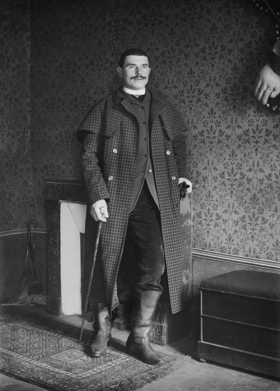 Portret mężczyzny, region Bourmont w Haute-Marne (Haute Marne), ok. 1880 r. Fotografia. Kolekcja Ducos. autorstwa French Photographer