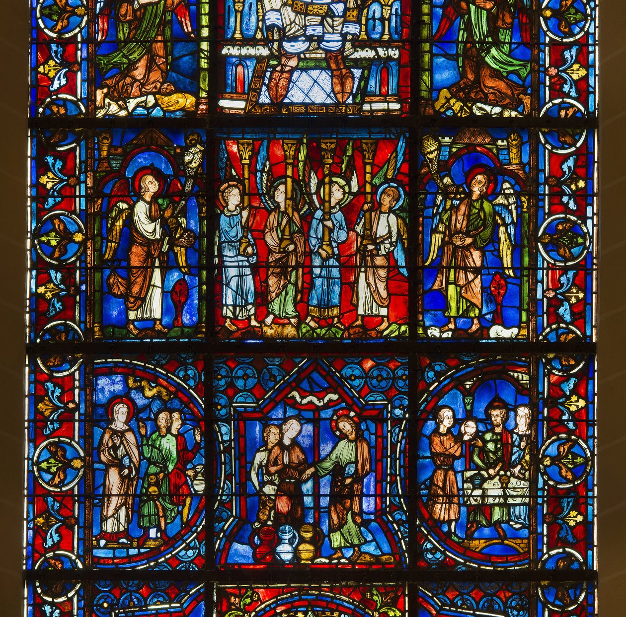Cathedrale de chartres, witraż: Matka Boża z pięknego szkła, poniżej centrum detalicznego życia publicznego Chrystusa autorstwa French School