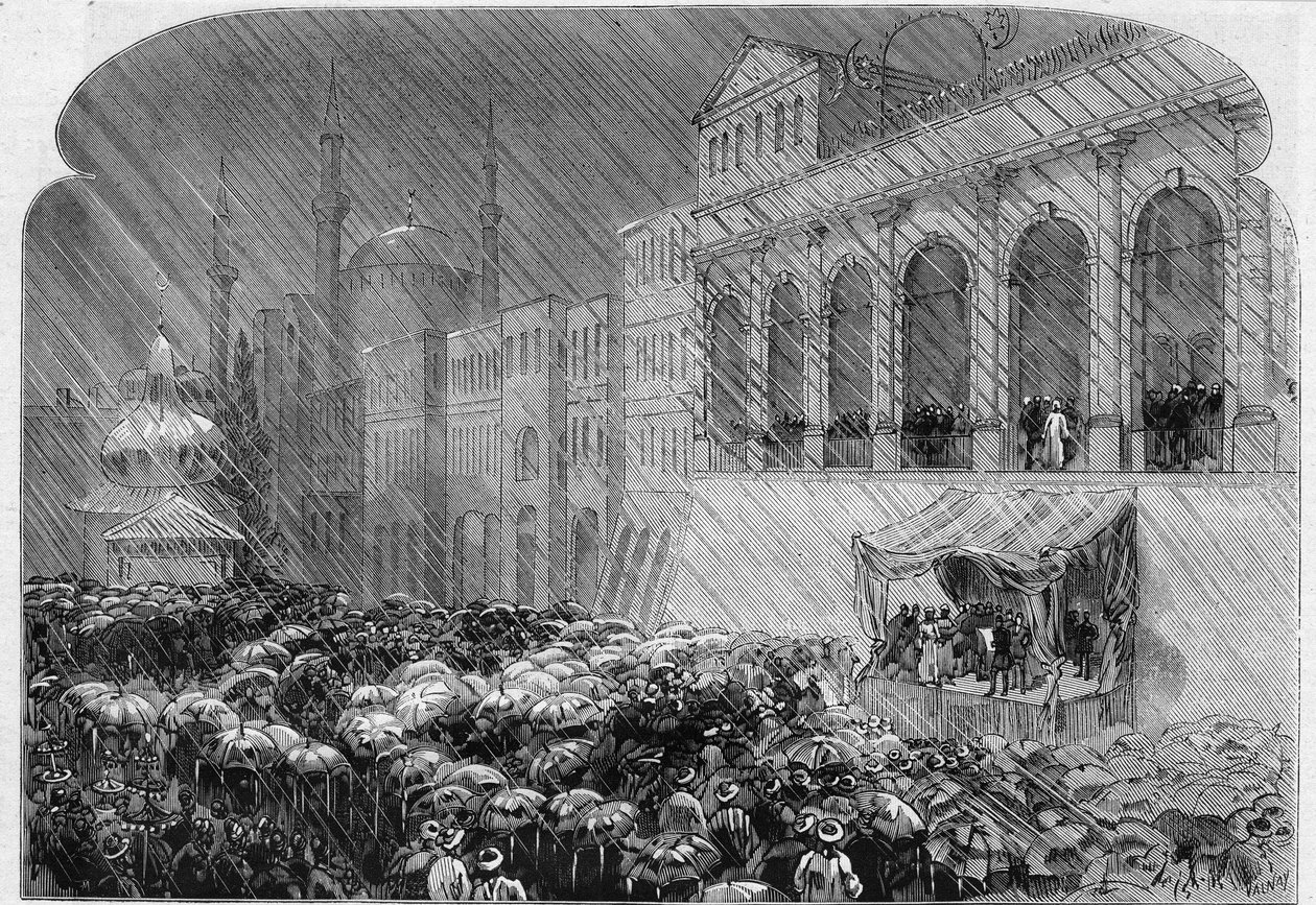 Konstantynopol, 23 grudnia 1876: ogłoszenie Konstytucji Osmańskiej na dziedzińcu Porty Wzniosłej. Grawerowanie w „”Le Monde Illustré””n°1031 z 13 stycznia autorstwa French School