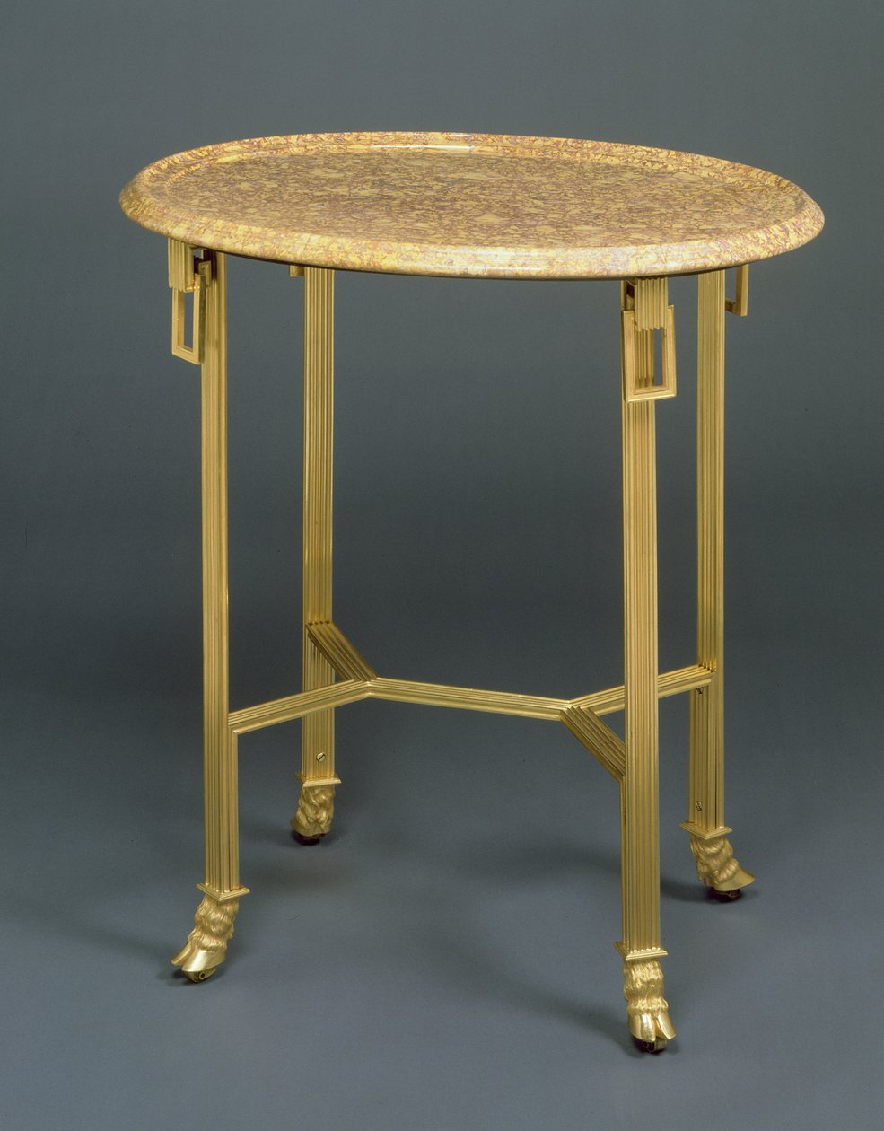 Directory Gueridon, c.1799 (ormolu i marmur) autorstwa French School